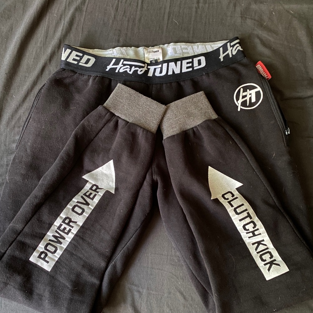 🏎💨HARDTUNED CLUTCH JOGGERS